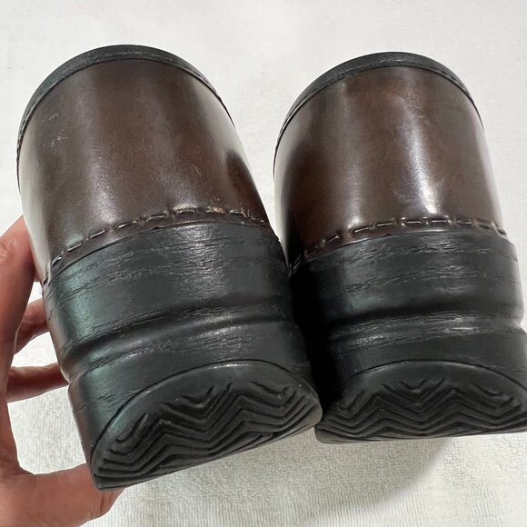 Dansko Dark Brown Clogs, EU 38 Narrow - Picture 7 of 12